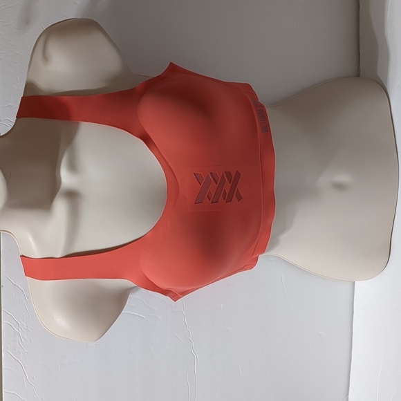 Victoria's Secret Other - Victoria Sport Peach Pink Angel Max Sports Bra Size 34C Laser Cut Vent